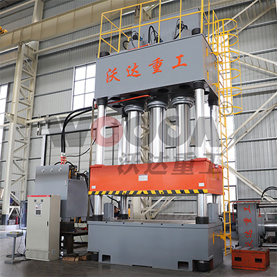 玻璃鋼汽車防(fáng)撞梁模壓液壓機(ji)_複合材料1000噸液壓(ya)機