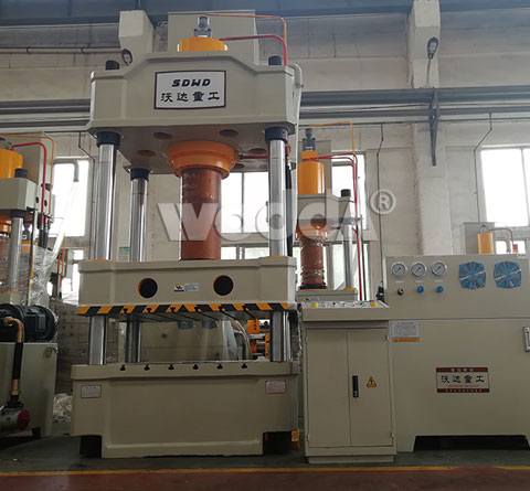 315噸(dūn)三梁四柱(zhù)液壓機