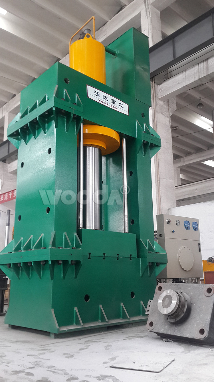 龍門(mén)液壓機配(pei)置