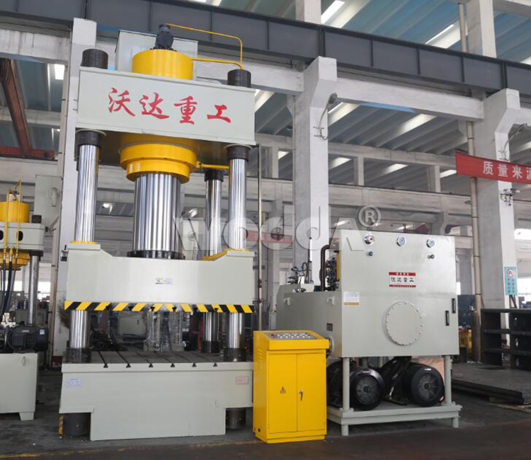 800噸(dun)四柱液壓(ya)