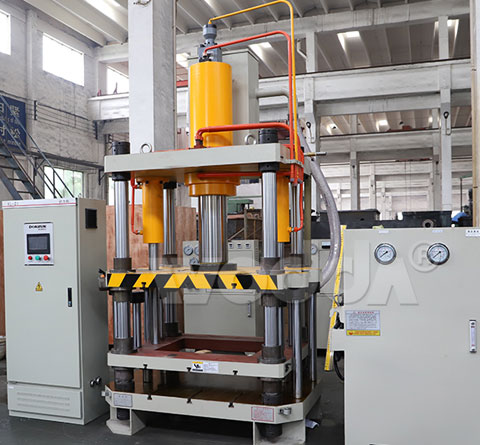 100噸四梁四柱液壓(yā)機