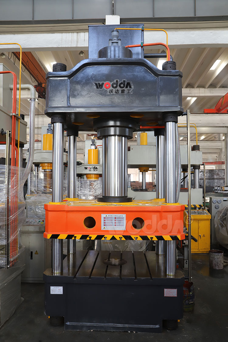 63噸快速拉(lā)伸機