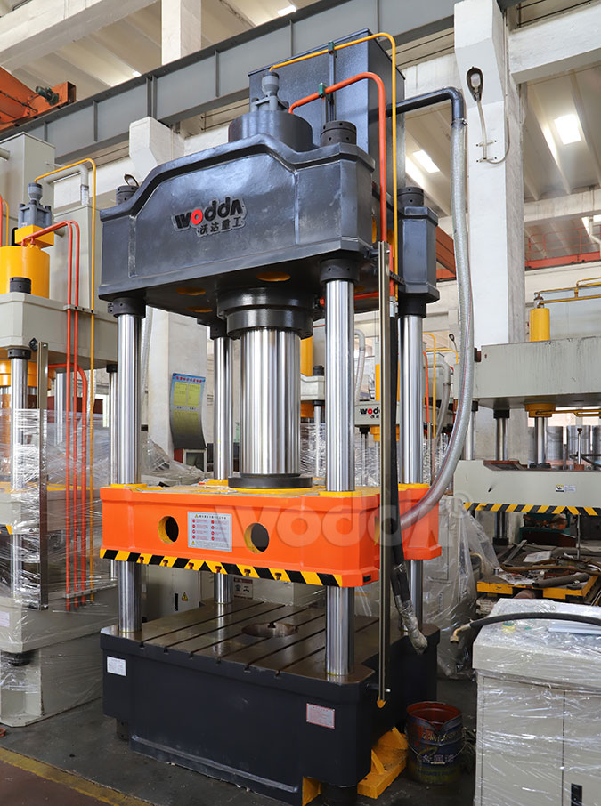 63噸快速拉(lā)伸機