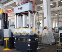 200T四(sì)柱三梁液壓機(jī)