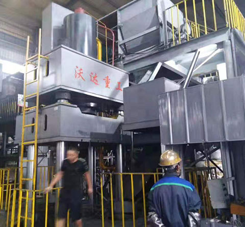 坩埚成型(xíng)生産線2