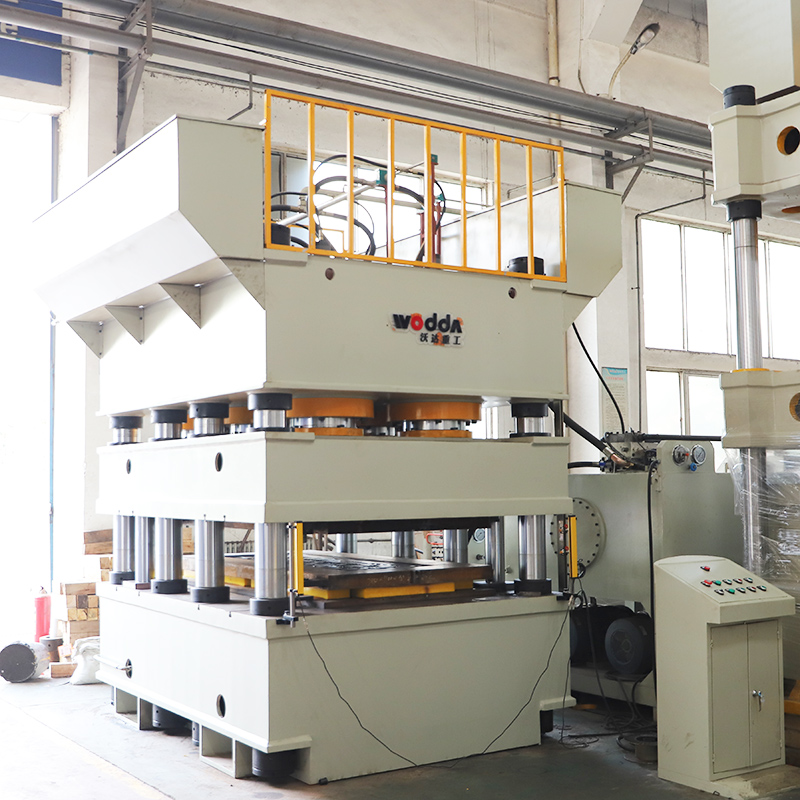 鋼木門(mén)壓花機 鋼木門(mén)壓花機