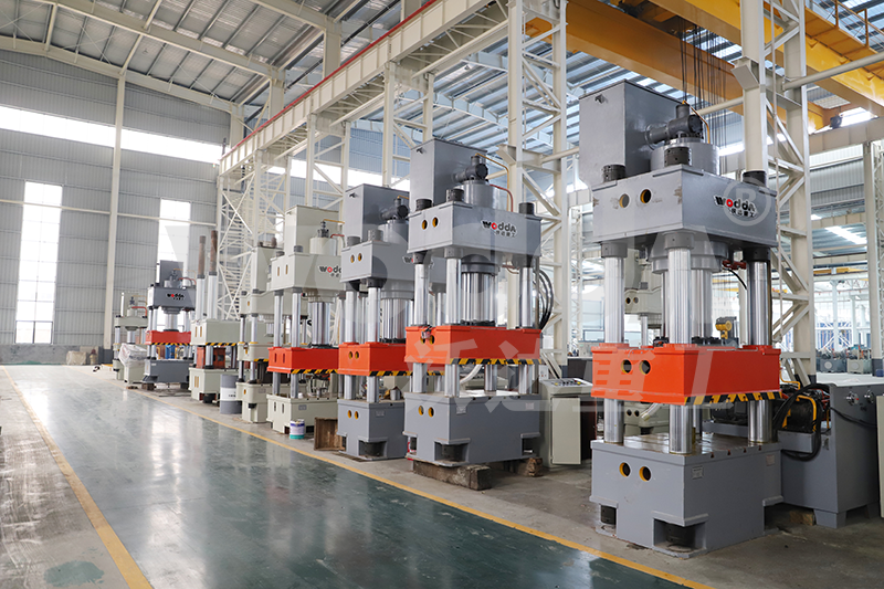 液(yè)壓機 液壓(yā)機