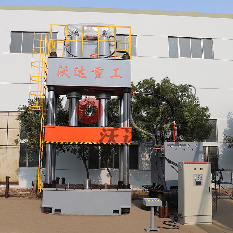 四柱(zhù)油壓機 四柱油壓(yā)機