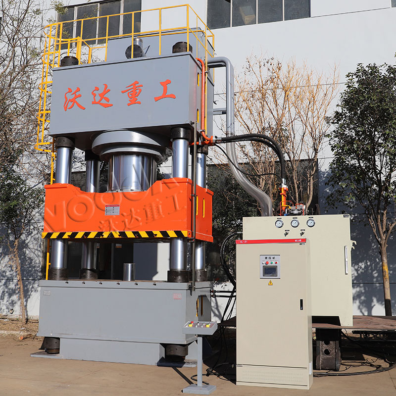 1000噸三梁(liáng)四柱油壓(yā)機多少錢(qian)一台 1000噸三(sān)梁四柱油(yóu)壓機多少(shǎo)錢一台