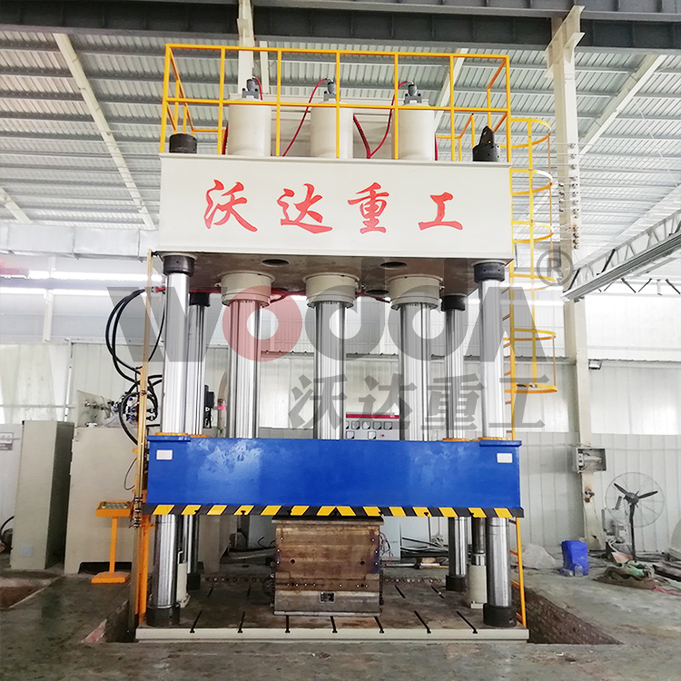 玻(bo)璃鋼淨水槽成(chéng)型液壓機 玻璃(li)鋼淨水槽成型(xing)液壓機