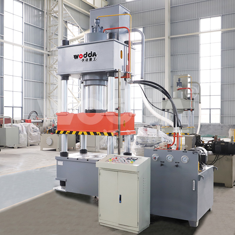 400噸四柱液壓機(ji)價格 400噸四柱液(yè)壓機價格