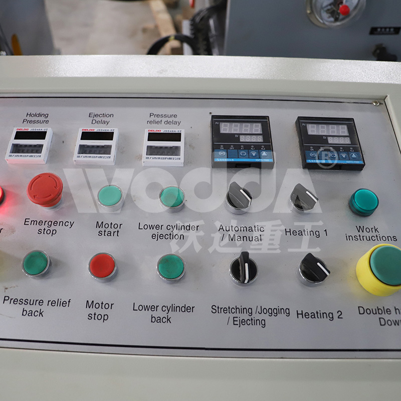 400噸(dūn)四柱液壓機價(jia)格 400噸四柱液壓(ya)機價格