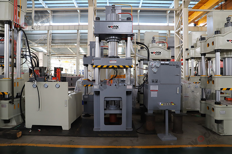 200噸金屬拉(lā)伸液壓機 200噸金屬(shu)拉伸液壓機