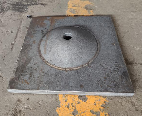 礦用錨杆(gan)托盤成品