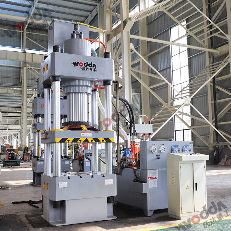 滕州315噸(dun)拉伸液壓機(ji)廠家 滕州315噸(dūn)拉伸液壓機(jī)廠家