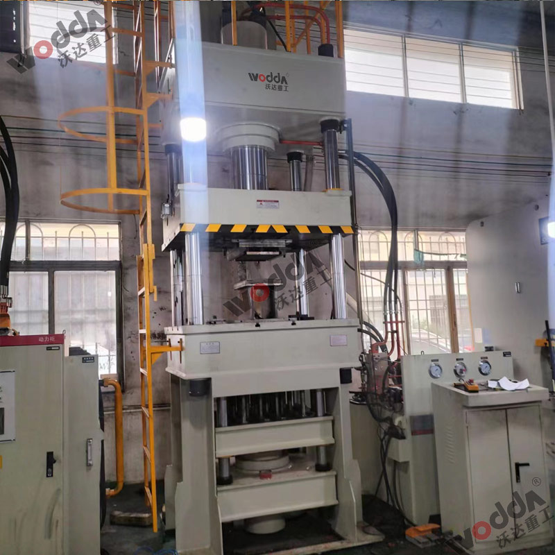 500T液壓拉伸(shēn)機