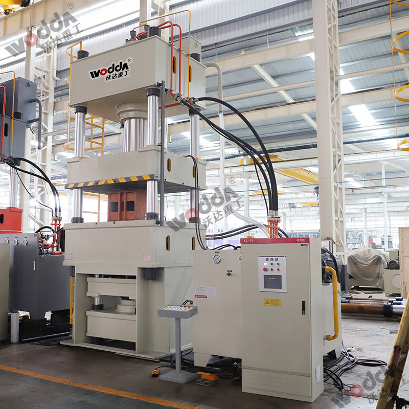 500噸四柱拉(la)伸液壓機 500噸(dūn)四柱拉伸液(yè)壓機