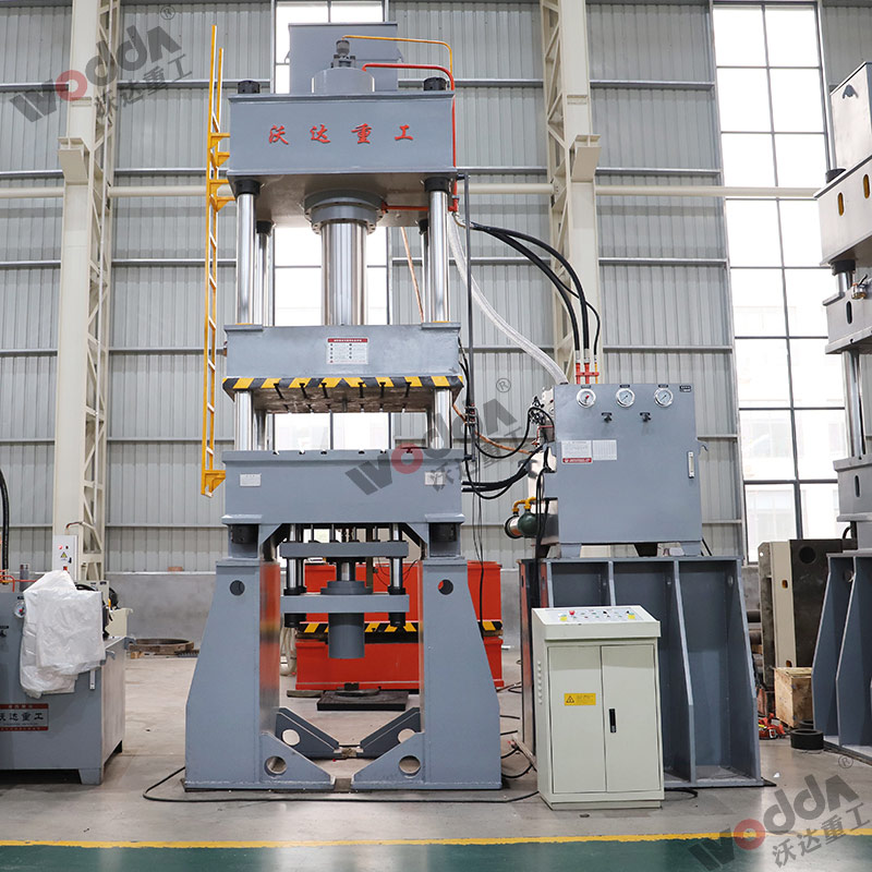 315噸四(si)柱拉伸液壓機(jī) 315噸四柱拉伸液(yè)壓機