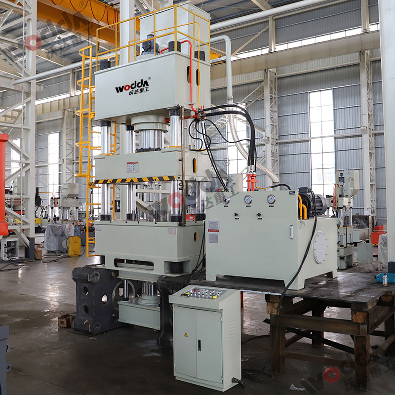 500噸四柱液壓(ya)機_多頂杆拉(lā)伸液壓機 500噸(dun)四柱液壓機(jī)_多頂杆拉伸(shēn)液壓機