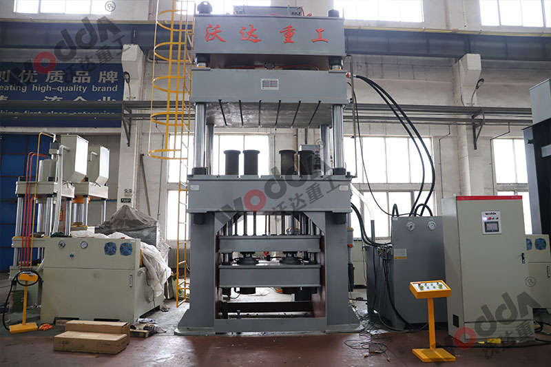 單(dān)動薄闆拉(la)伸液壓機(ji) 單動薄闆(pan)拉伸液壓(ya)機