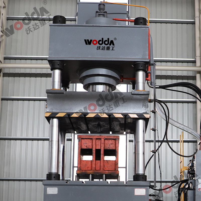 不鏽(xiu)鋼水槽拉伸(shen)液壓機 不鏽(xiu)鋼水槽拉伸(shēn)液壓機