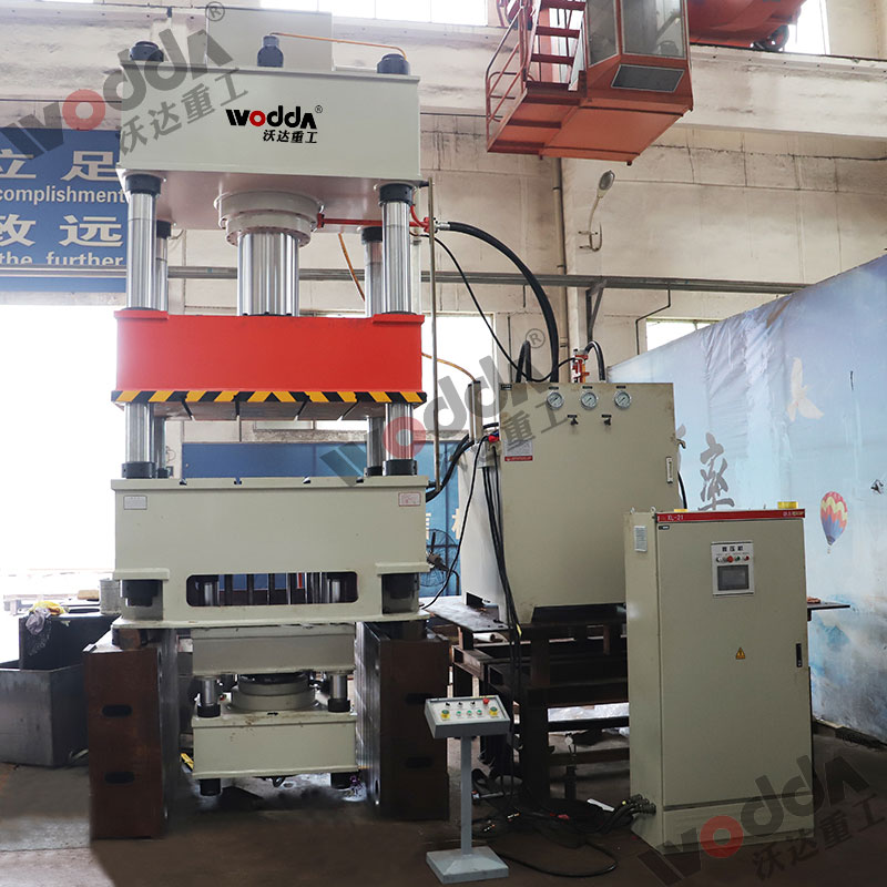 不鏽(xiù)鋼拉伸液壓機 不(bú)鏽鋼拉伸液壓機(jī)