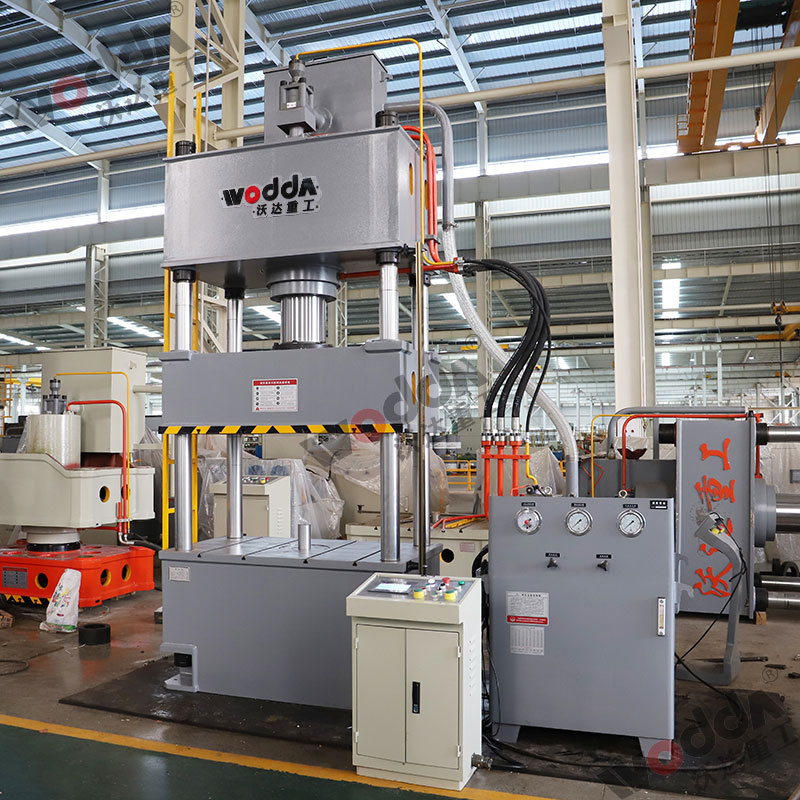 200噸拉(la)伸液壓機 200噸拉(lā)伸液壓機