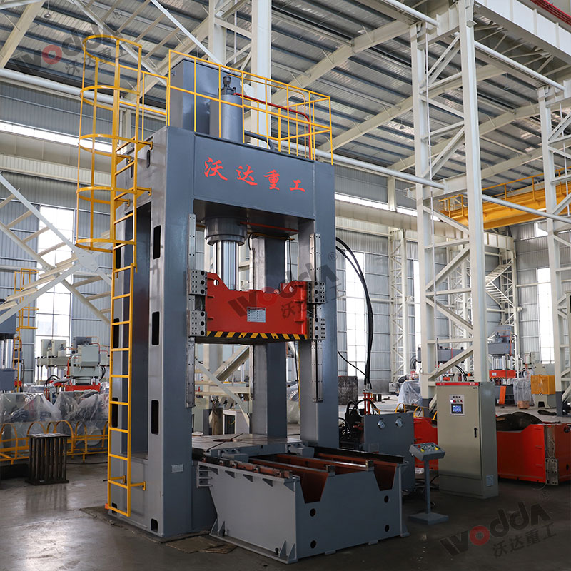 315噸框架式液(ye)壓機 315噸框架(jia)式液壓機