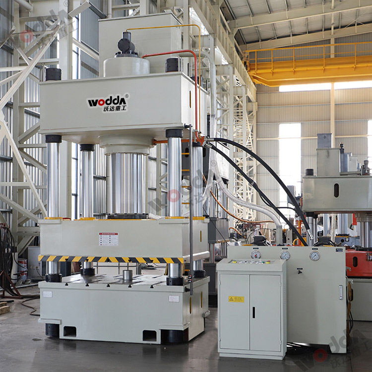 630噸拉伸機(jī) 630噸拉伸機(jī)