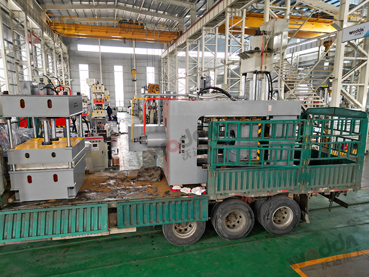 200噸(dun)框架壓力機(ji)發貨 200噸框架(jià)壓力機發貨(huò)