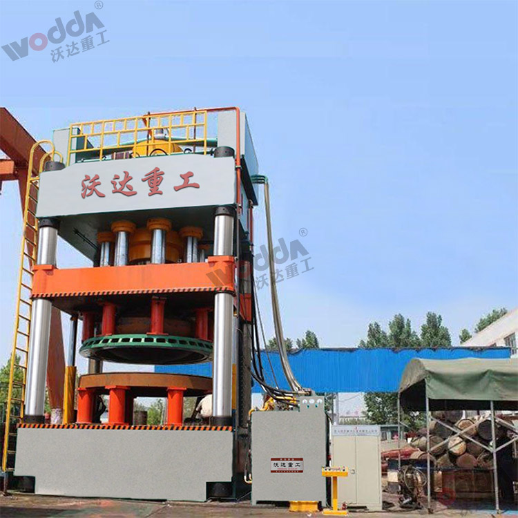 大型(xíng)封頭液壓(ya)機(圖3) 大型(xíng)封頭液壓(ya)機(圖3)