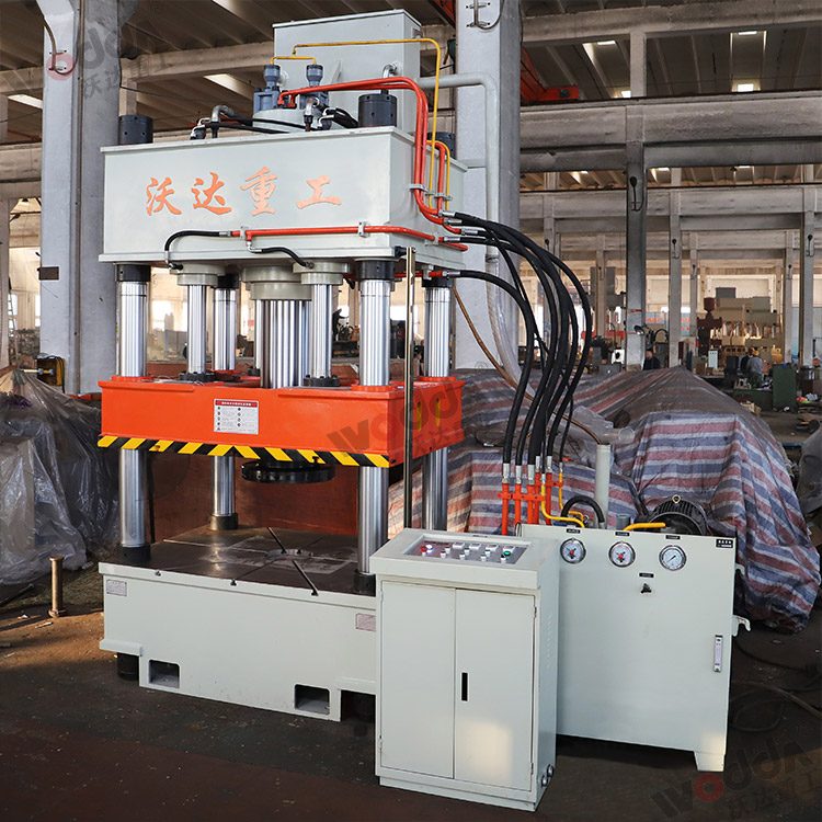 315噸薄闆拉伸液壓(yā)機