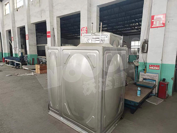 方形不鏽鋼(gāng)水箱 方形不鏽(xiù)鋼水箱