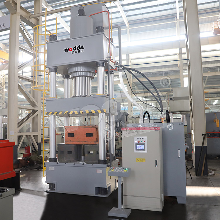 630噸拉伸(shen)液壓機 630噸拉(lā)伸液壓機