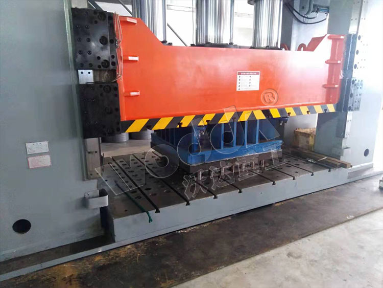 1000噸框(kuàng)架式液壓機拉伸(shēn)金屬薄闆