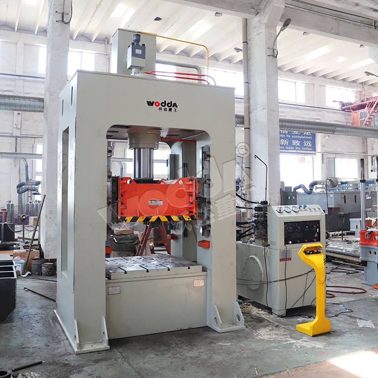 200噸框架(jià)式薄闆拉(la)伸液壓機(jī)現貨 200噸框(kuàng)架式薄闆(pǎn)拉伸液壓(ya)機現貨