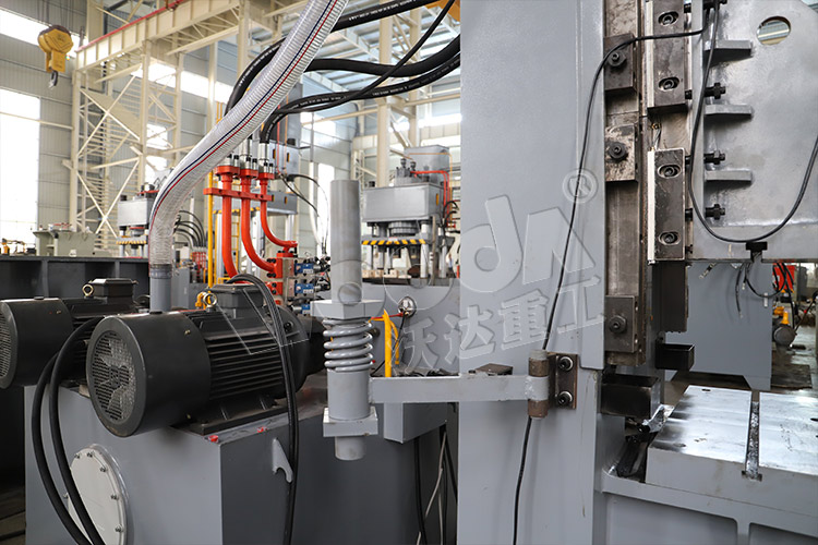 框架(jia)式液壓機(ji)電機 框架(jià)式液壓機(ji)電機