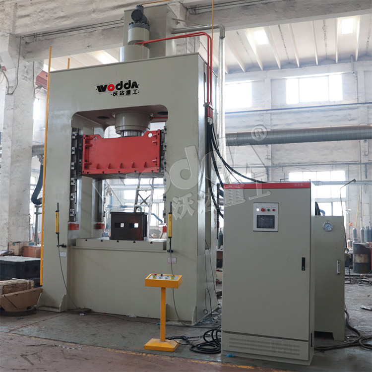 400噸(dun)框架液(yè)壓機 400噸(dūn)框架液(yè)壓機