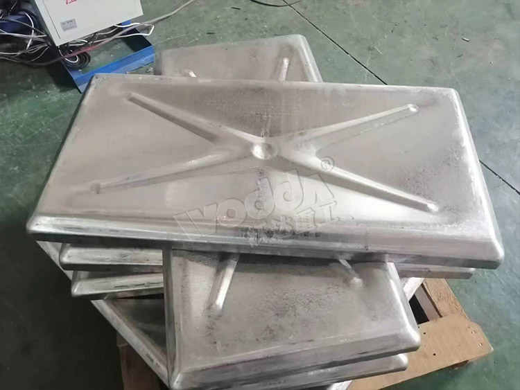 不鏽(xiù)鋼水箱闆 不鏽(xiu)鋼水箱闆