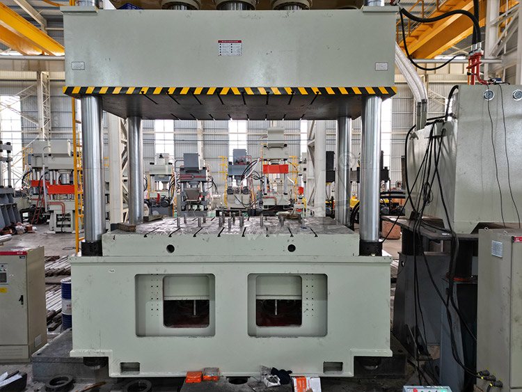 液(ye)壓墊.jpg 液(yè)壓墊