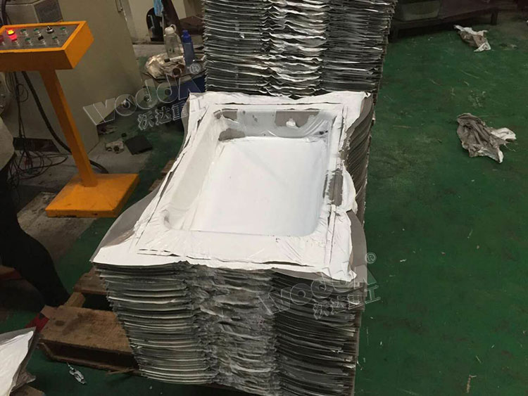 不鏽鋼水(shuǐ)槽拉伸件(jiàn) 不鏽鋼水(shuǐ)槽拉伸件(jian)