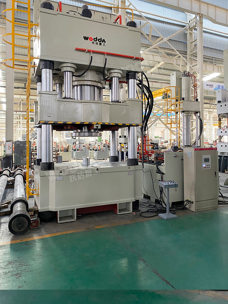 拉伸大直(zhí)徑封頭液壓機(ji) 拉伸大直徑封(feng)頭液壓機