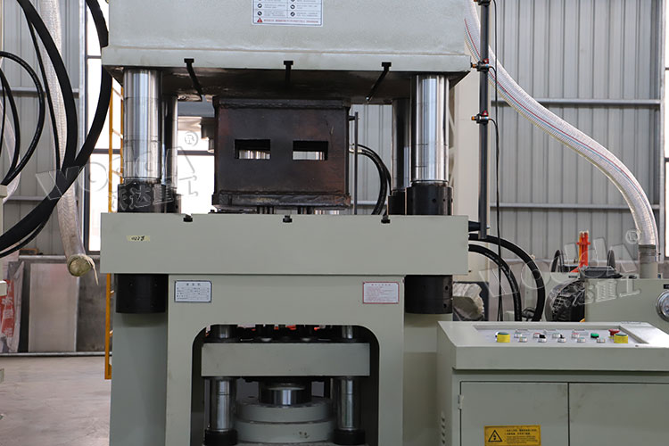 500噸液壓(yā)機液壓墊(niàn)(多頂杆) 500噸(dun)液壓機液(yè)壓墊(多頂(ding)杆)