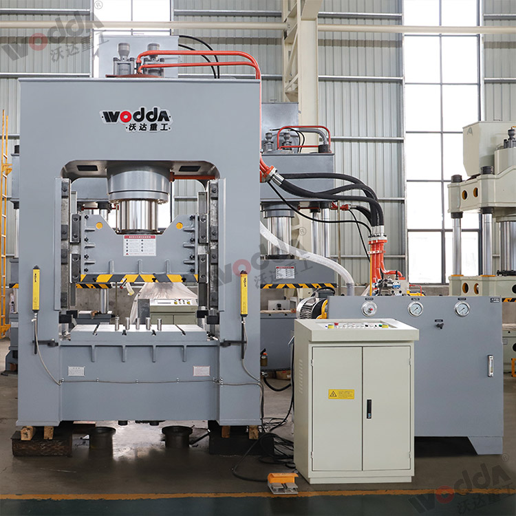 315噸框架(jia)式拉伸液壓機 315噸(dun)框架式拉伸液壓(ya)機