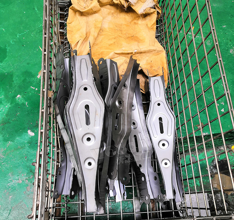 金(jin)屬薄闆拉(la)伸件 金屬(shǔ)薄闆拉伸(shēn)件