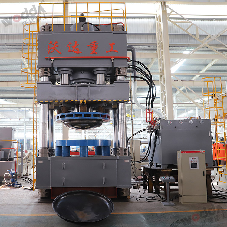 封頭拉伸(shen)液壓機 封(fēng)頭拉伸液(ye)壓機