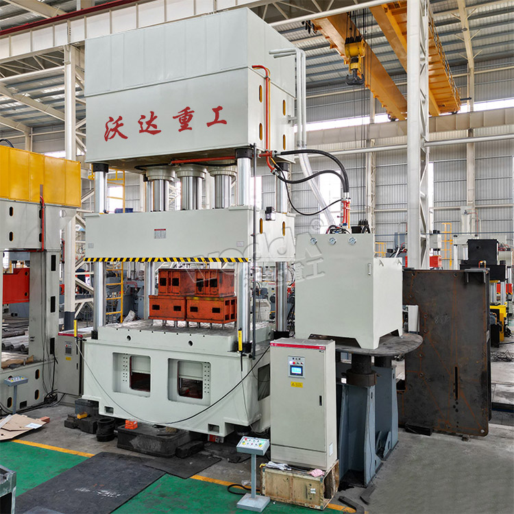 1000噸四柱液(yè)壓機帶液壓(yā)墊 1000噸四柱液(yè)壓機帶液壓(yā)墊