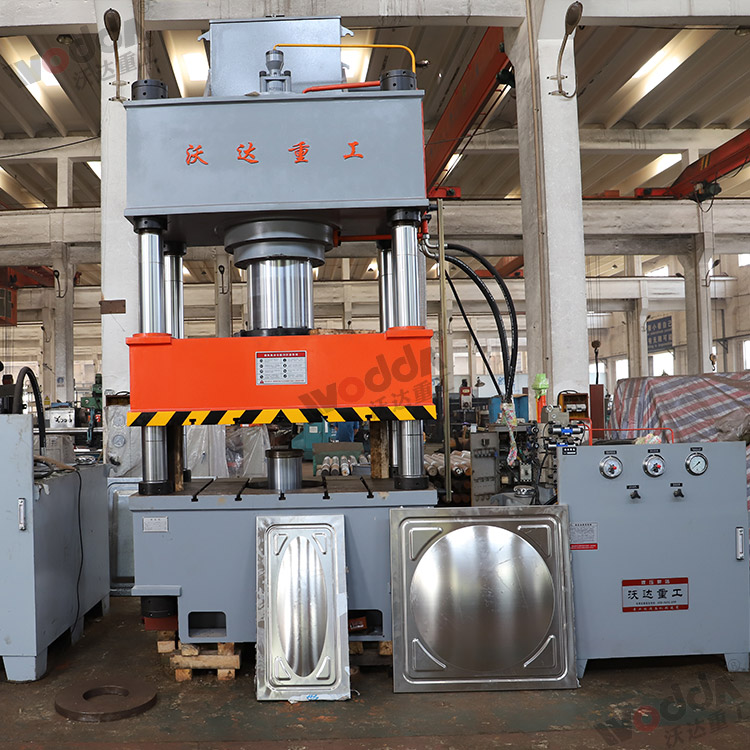 400噸四柱拉伸(shen)液壓機(不鏽(xiu)鋼水箱拉伸(shēn)機) 400噸四柱拉(la)伸液壓機(不(bú)鏽鋼水箱拉(la)伸機)