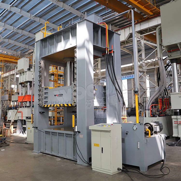 框(kuàng)架式汽(qì)車钣金(jin)件液壓(ya)機