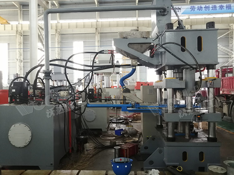 315噸粉末(mò)成型液(ye)壓機 315噸(dun)粉末成(cheng)型液壓(ya)機